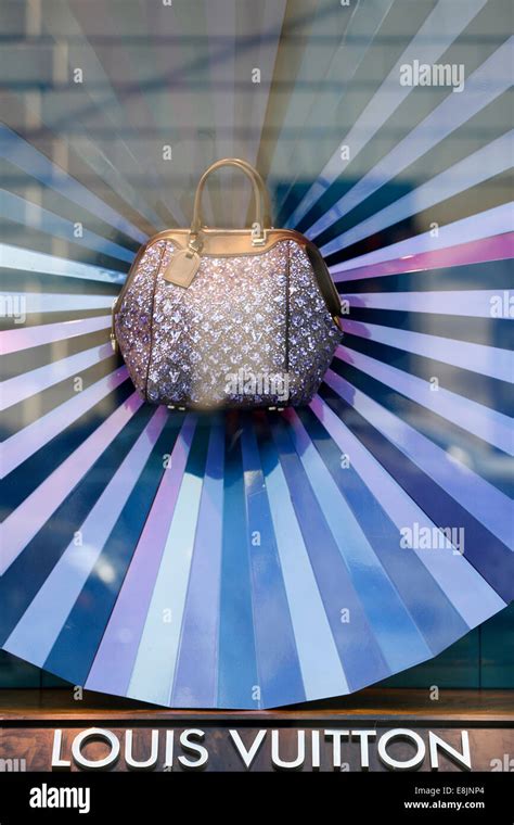 louis vuitton stockists